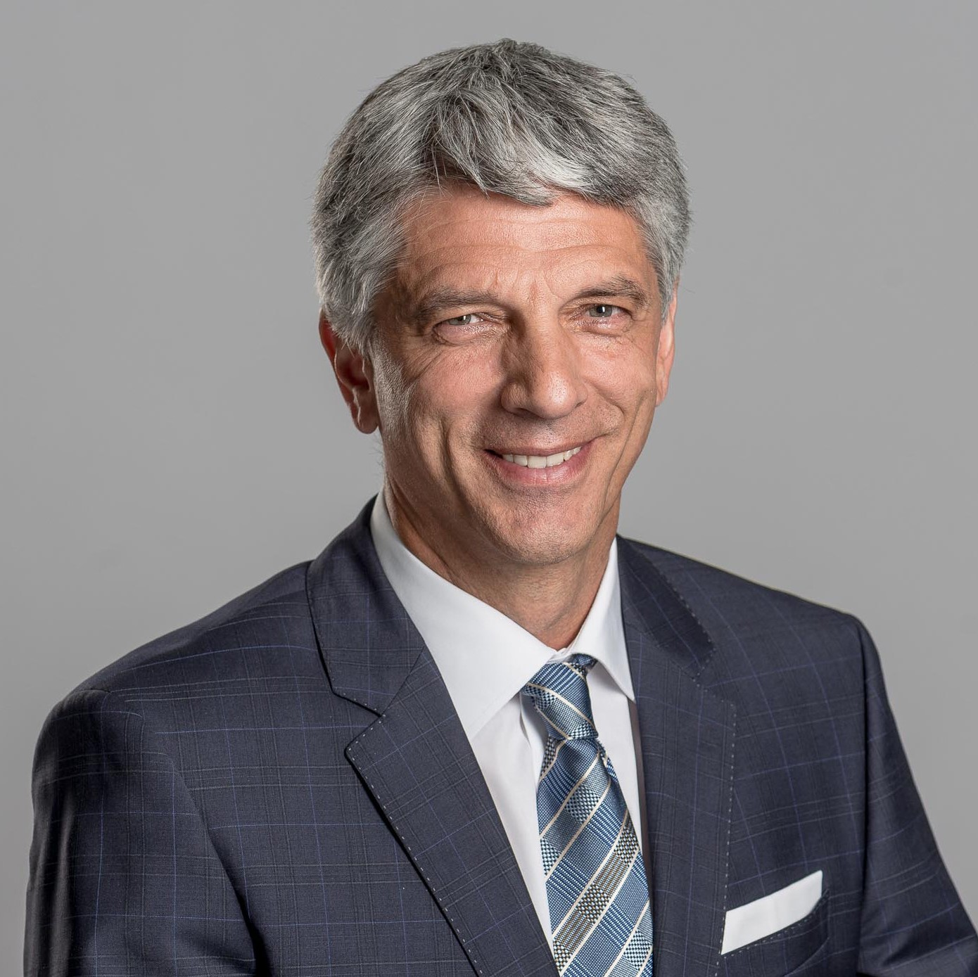 Dr. Armin Zitzmann

Präsident IHK Nürnberg für Mittelfranken